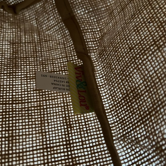 Viv & Lou Tote bag NWT - Picture 8 of 8